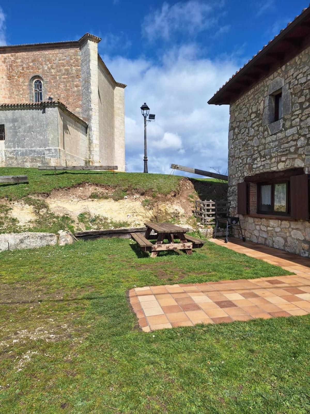 El Rincon De Atapuerca Villa Bagian luar foto