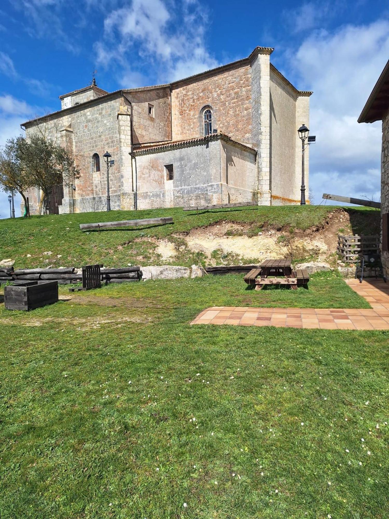 El Rincon De Atapuerca Villa Bagian luar foto